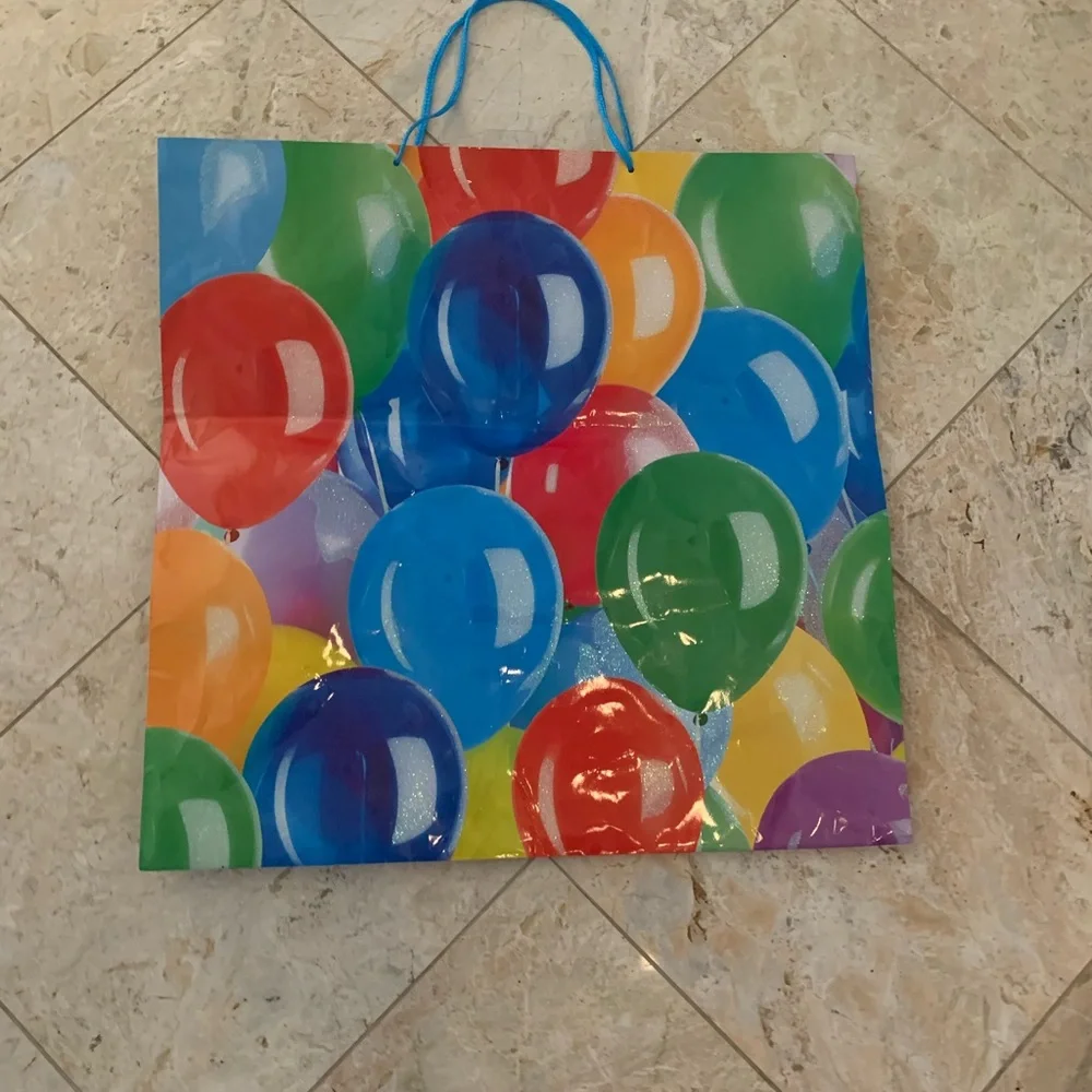 Preowned American Greetings Gigantic Colorful Gift Bag For all Occasions 19.5”